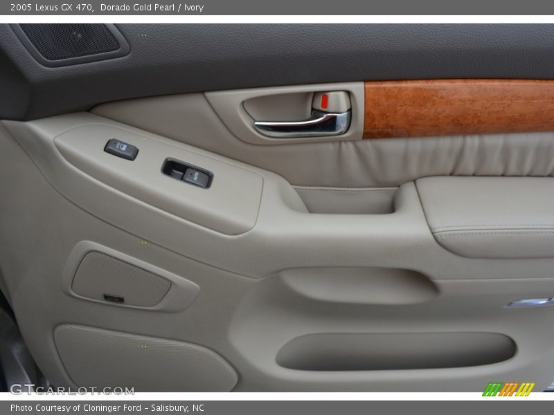 Dorado Gold Pearl / Ivory 2005 Lexus GX 470
