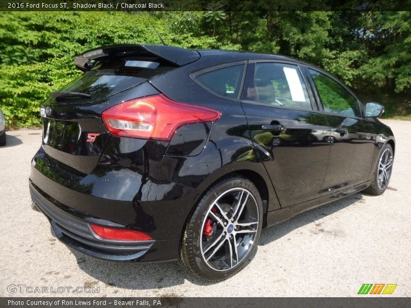Shadow Black / Charcoal Black 2016 Ford Focus ST