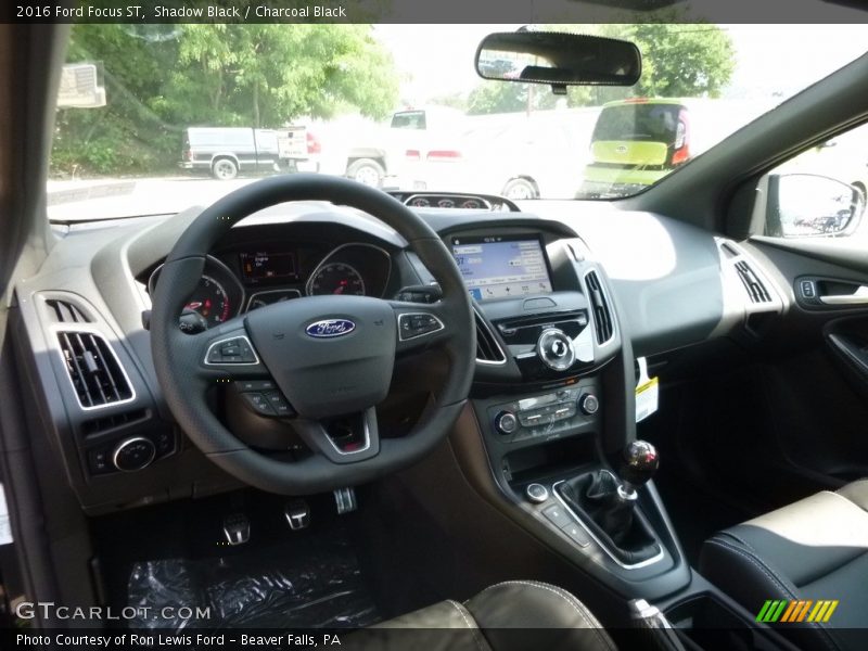 Shadow Black / Charcoal Black 2016 Ford Focus ST