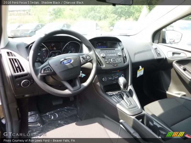Shadow Black / Charcoal Black 2016 Ford Focus S Sedan