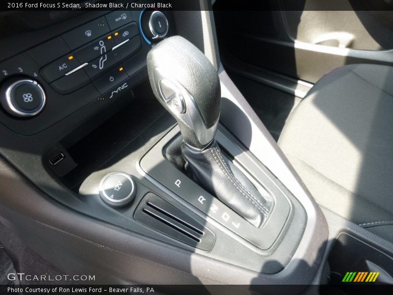 Shadow Black / Charcoal Black 2016 Ford Focus S Sedan