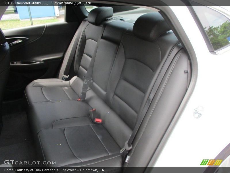Summit White / Jet Black 2016 Chevrolet Malibu LT
