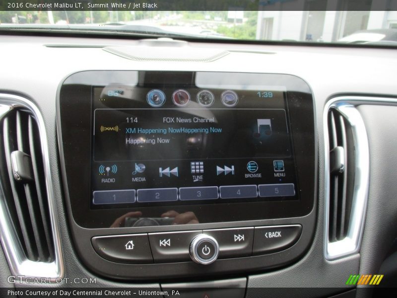 Summit White / Jet Black 2016 Chevrolet Malibu LT