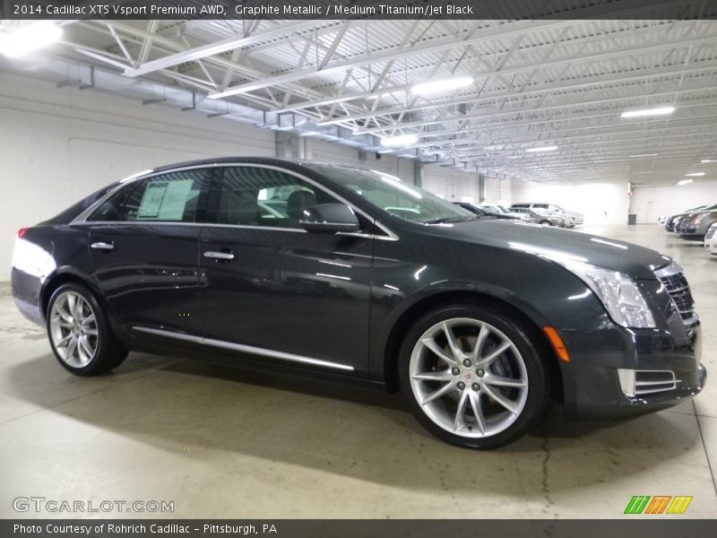 Front 3/4 View of 2014 XTS Vsport Premium AWD