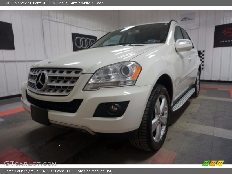 Arctic White / Black 2010 Mercedes-Benz ML 350 4Matic