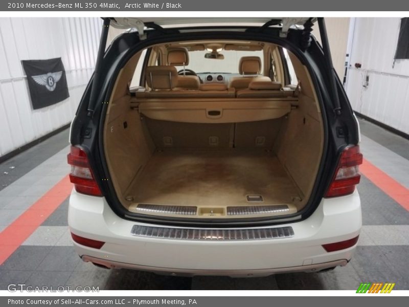 Arctic White / Black 2010 Mercedes-Benz ML 350 4Matic