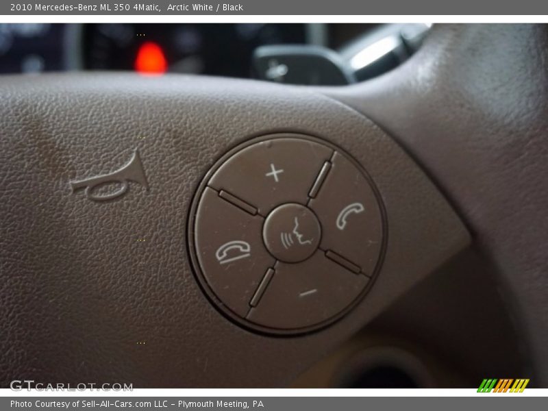 Arctic White / Black 2010 Mercedes-Benz ML 350 4Matic