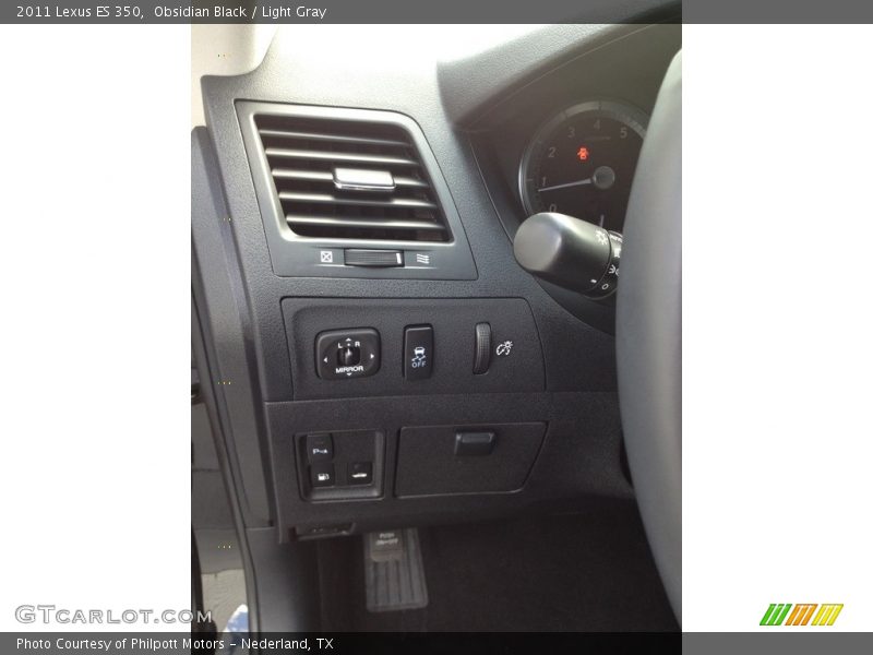 Obsidian Black / Light Gray 2011 Lexus ES 350