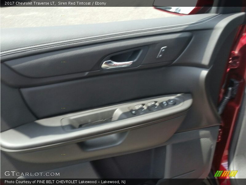 Siren Red Tintcoat / Ebony 2017 Chevrolet Traverse LT