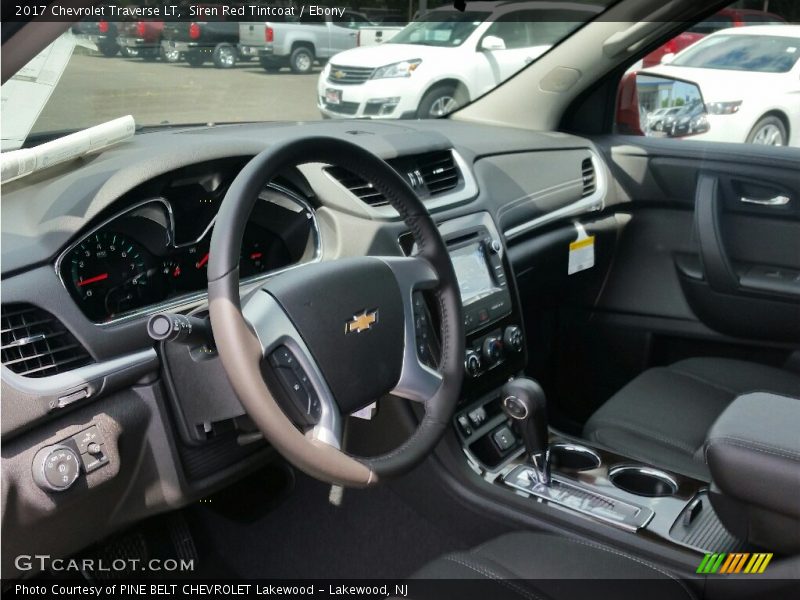 Siren Red Tintcoat / Ebony 2017 Chevrolet Traverse LT