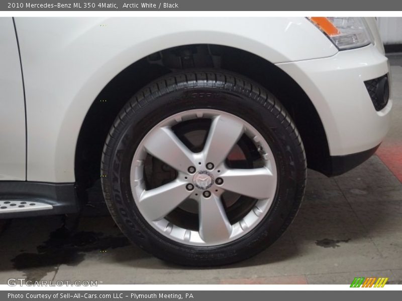 Arctic White / Black 2010 Mercedes-Benz ML 350 4Matic