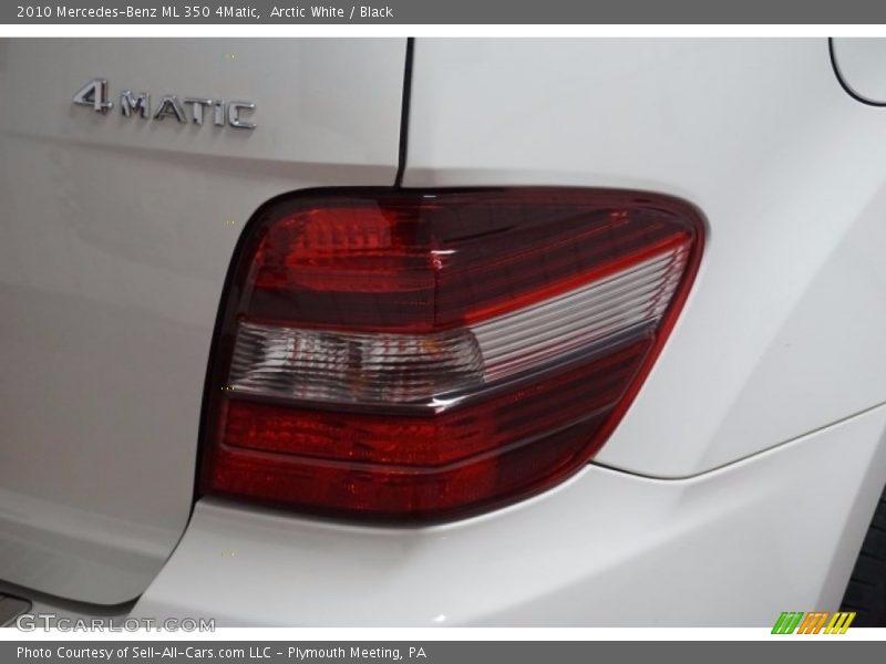 Arctic White / Black 2010 Mercedes-Benz ML 350 4Matic