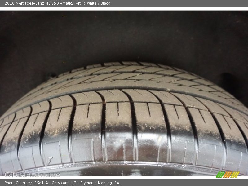Arctic White / Black 2010 Mercedes-Benz ML 350 4Matic