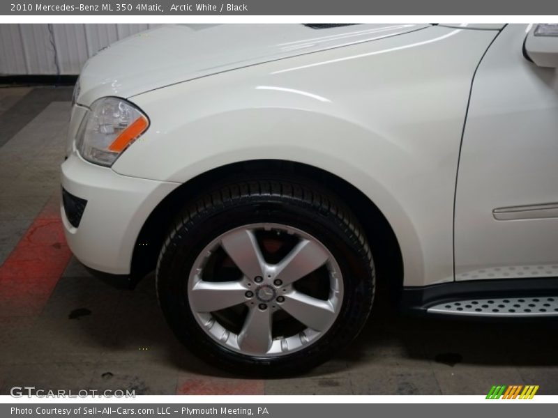 Arctic White / Black 2010 Mercedes-Benz ML 350 4Matic