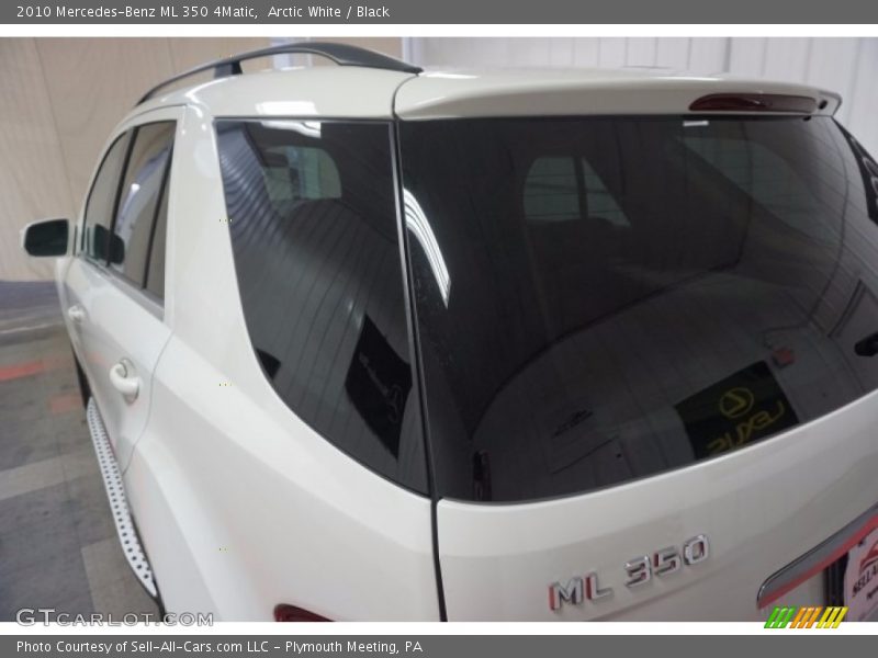 Arctic White / Black 2010 Mercedes-Benz ML 350 4Matic