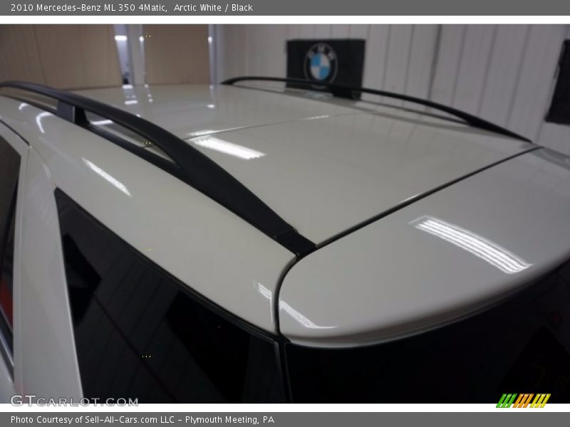 Arctic White / Black 2010 Mercedes-Benz ML 350 4Matic