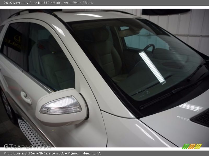 Arctic White / Black 2010 Mercedes-Benz ML 350 4Matic