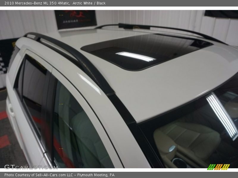 Arctic White / Black 2010 Mercedes-Benz ML 350 4Matic