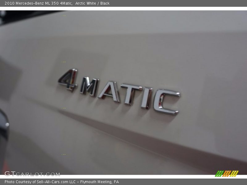 Arctic White / Black 2010 Mercedes-Benz ML 350 4Matic