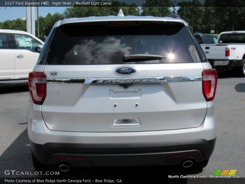 Ingot Silver / Medium Light Camel 2017 Ford Explorer FWD