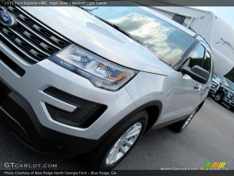 Ingot Silver / Medium Light Camel 2017 Ford Explorer FWD