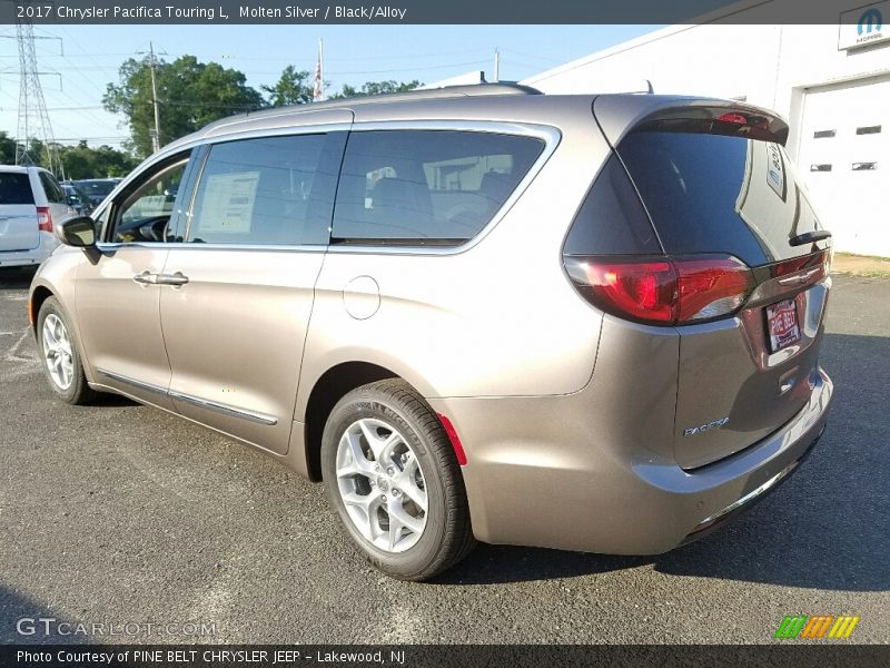 Molten Silver / Black/Alloy 2017 Chrysler Pacifica Touring L