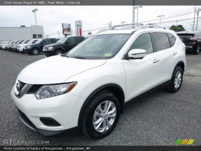 Pearl White / Charcoal 2016 Nissan Rogue SV AWD