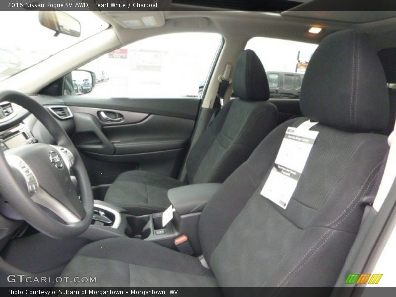 Pearl White / Charcoal 2016 Nissan Rogue SV AWD