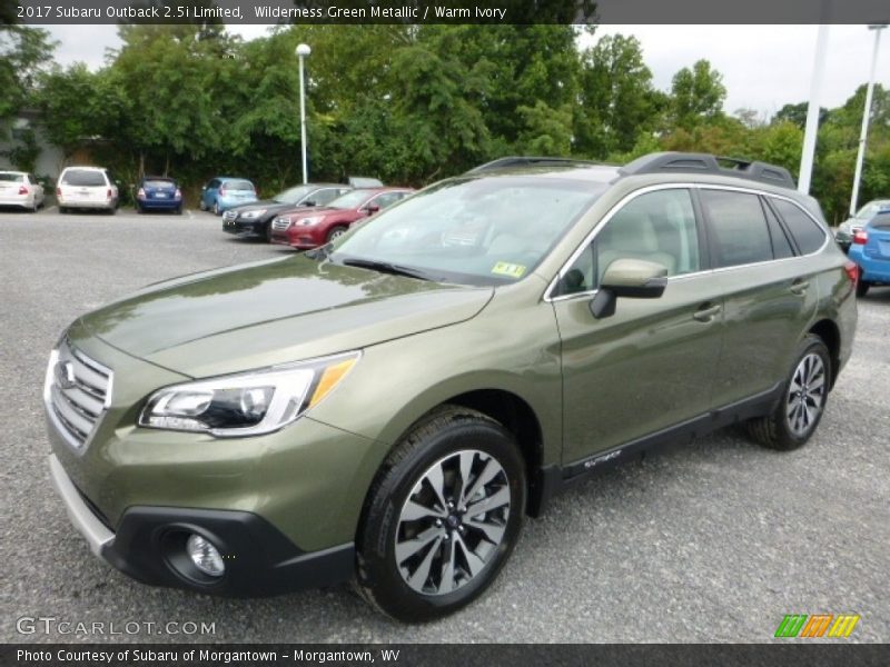 Front 3/4 View of 2017 Outback 2.5i Limited