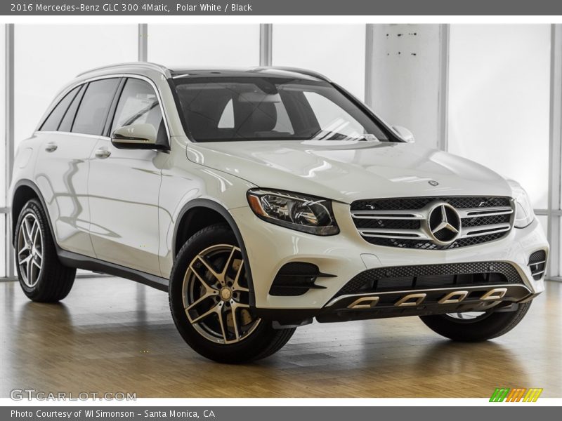 Polar White / Black 2016 Mercedes-Benz GLC 300 4Matic