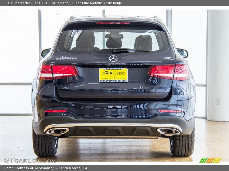 Lunar Blue Metallic / Silk Beige 2016 Mercedes-Benz GLC 300 4Matic