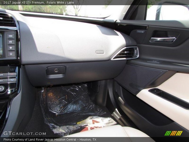 Polaris White / Latte 2017 Jaguar XE 25t Premium