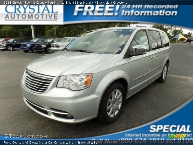 Bright Silver Metallic / Black/Light Graystone 2011 Chrysler Town & Country Touring - L