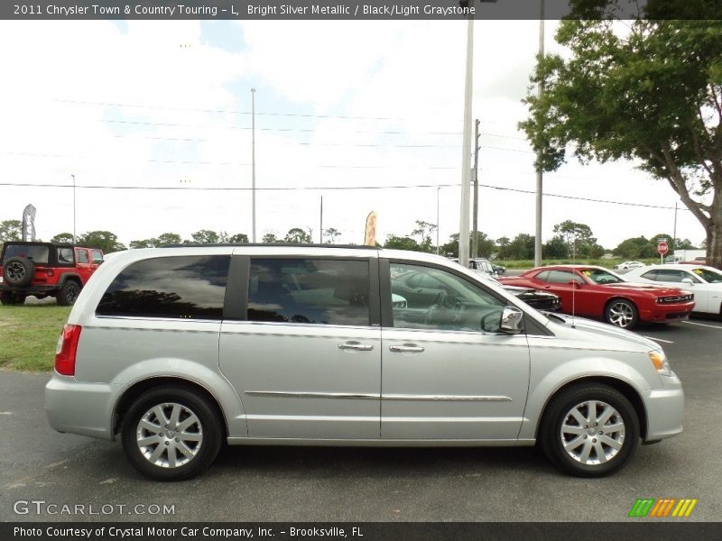 Bright Silver Metallic / Black/Light Graystone 2011 Chrysler Town & Country Touring - L
