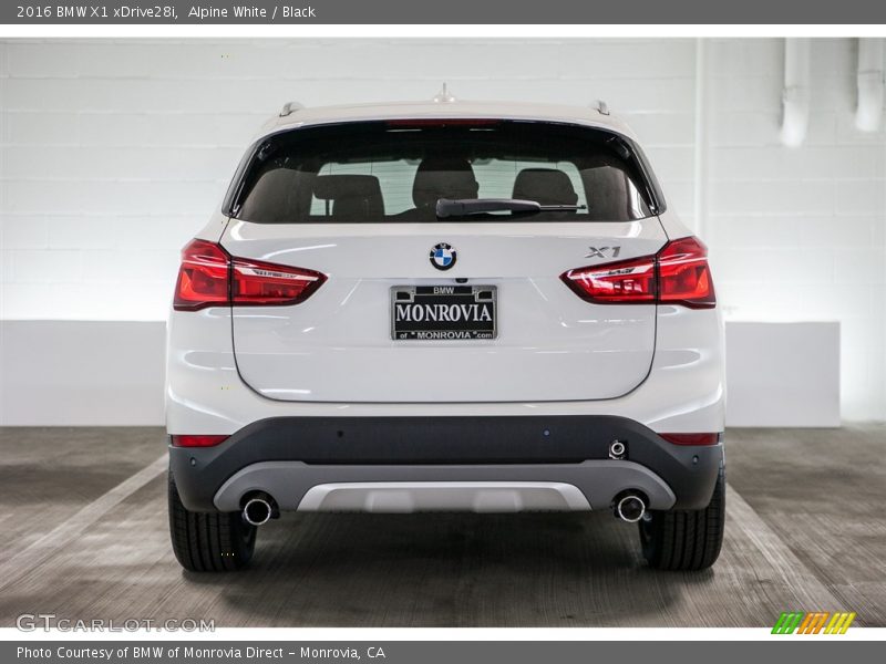 Alpine White / Black 2016 BMW X1 xDrive28i