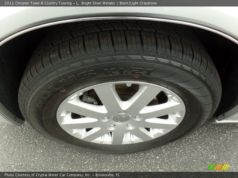 Bright Silver Metallic / Black/Light Graystone 2011 Chrysler Town & Country Touring - L