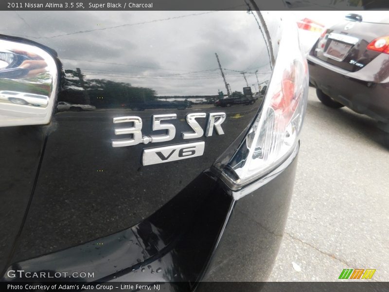Super Black / Charcoal 2011 Nissan Altima 3.5 SR