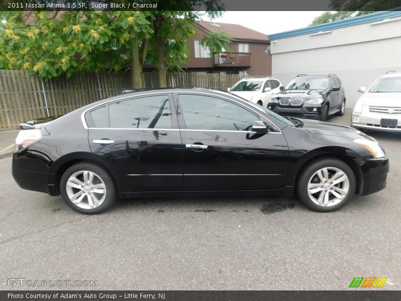 Super Black / Charcoal 2011 Nissan Altima 3.5 SR