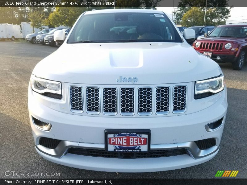Bright White / Black 2016 Jeep Grand Cherokee Summit 4x4
