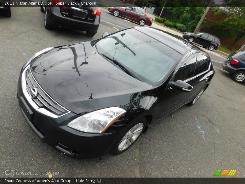 Super Black / Charcoal 2011 Nissan Altima 3.5 SR