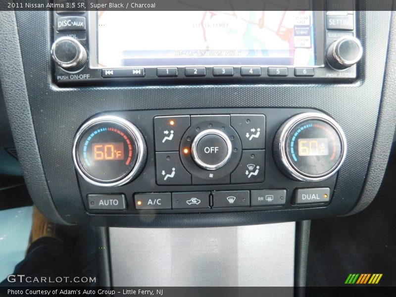 Super Black / Charcoal 2011 Nissan Altima 3.5 SR