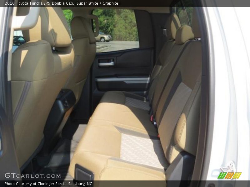 Super White / Graphite 2016 Toyota Tundra SR5 Double Cab