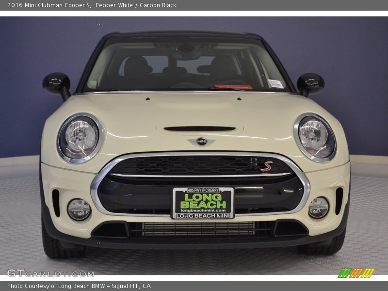Pepper White / Carbon Black 2016 Mini Clubman Cooper S