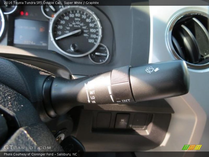 Super White / Graphite 2016 Toyota Tundra SR5 Double Cab
