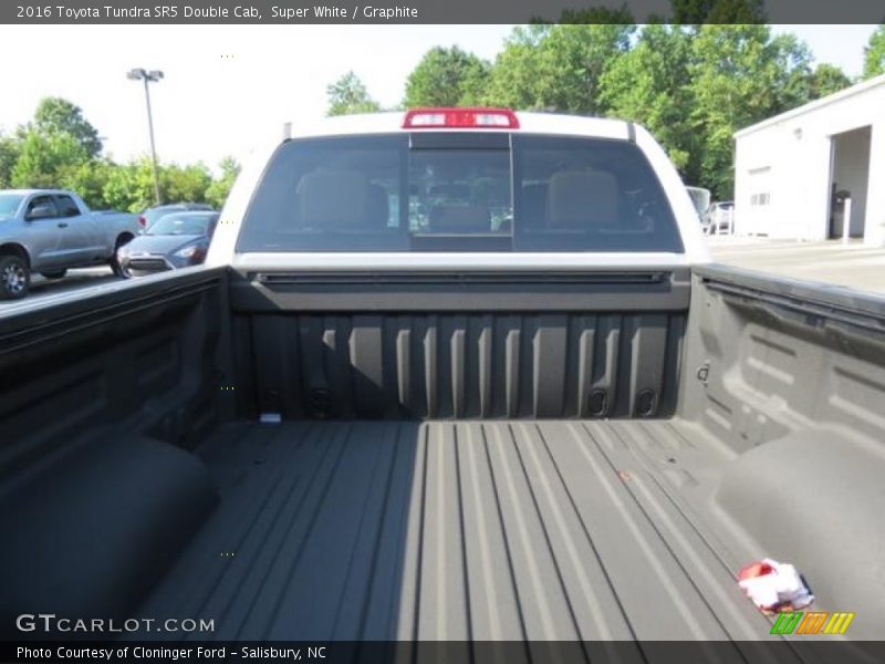 Super White / Graphite 2016 Toyota Tundra SR5 Double Cab