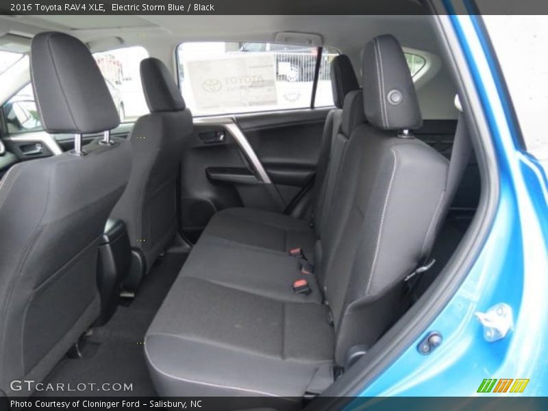 Electric Storm Blue / Black 2016 Toyota RAV4 XLE