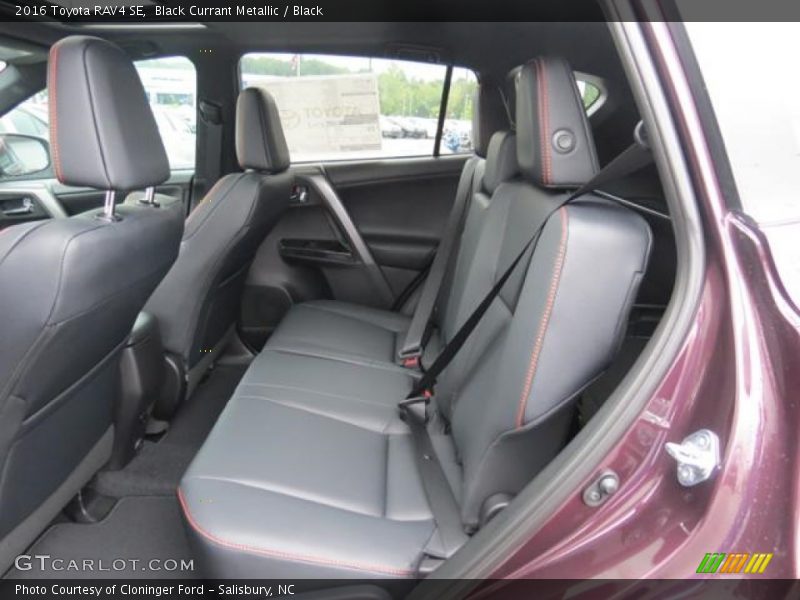 Black Currant Metallic / Black 2016 Toyota RAV4 SE