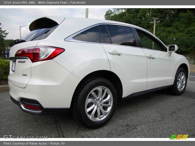 White Diamond Pearl / Parchment 2016 Acura RDX AWD