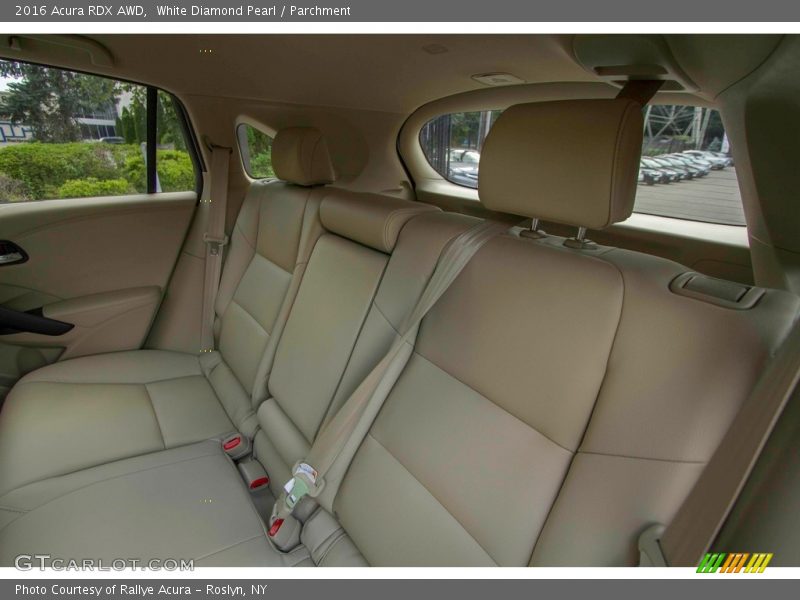 White Diamond Pearl / Parchment 2016 Acura RDX AWD