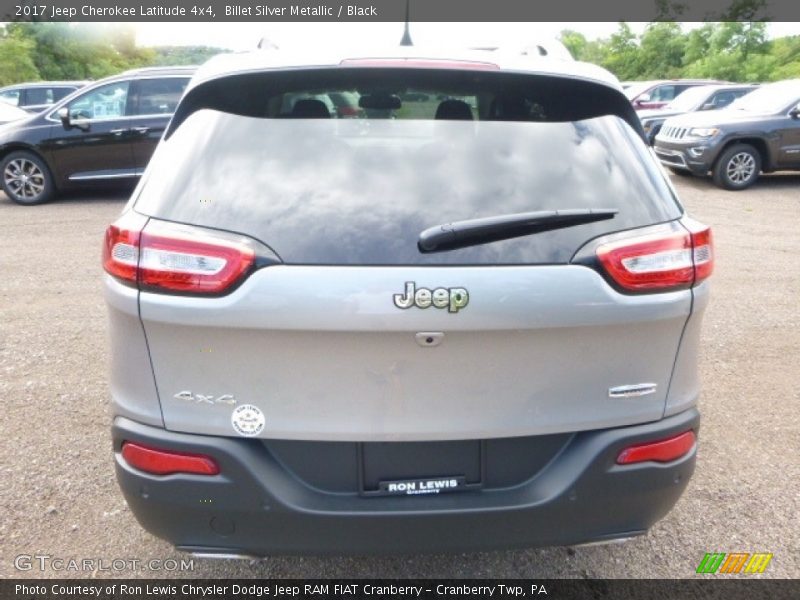 Billet Silver Metallic / Black 2017 Jeep Cherokee Latitude 4x4